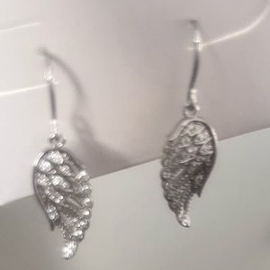 SILVER ANGEL WING DROP W/ CRYSTALS (ER2127)